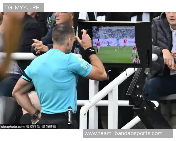 塔帅力挺约克雷斯尽管6场未进球仍称赞其表现令人惊叹 塔帅力挺约克雷斯尽管6场未进球仍称赞其表现令人惊叹