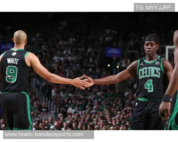 比卢普斯透露季前赛计划霍勒迪首战下半场缺席或尝试新先发阵容