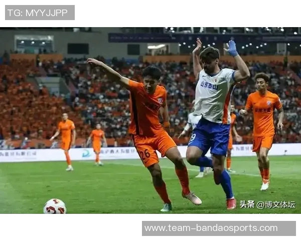 月圆之夜中超激战山东泰山迎战云南玉昆精彩对决即将上演 月圆之夜中超激战山东泰山迎战云南玉昆精彩对决即将上演