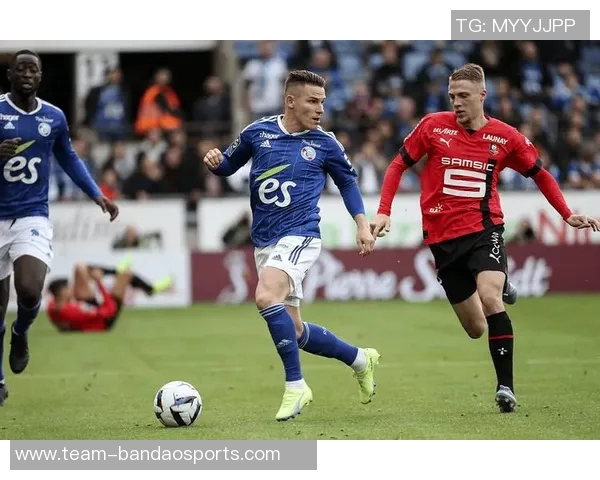 普特拉斯回应巴黎报价拒绝传闻强调身披球衣的意义 普特拉斯回应巴黎报价拒绝传闻强调身披球衣的意义