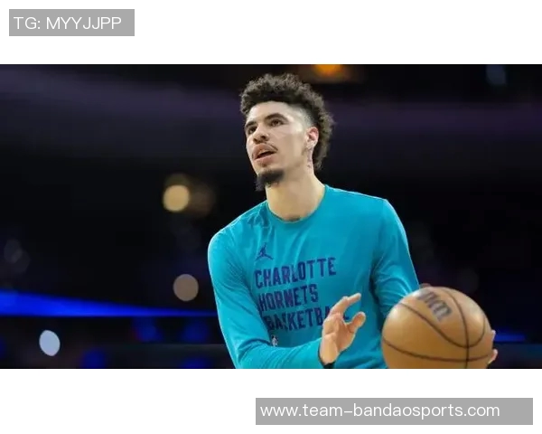 鲍尔对阵旧主表现失常半场四投全失仅贡献一助攻 鲍尔对阵旧主表现失常半场四投全失仅贡献一助攻