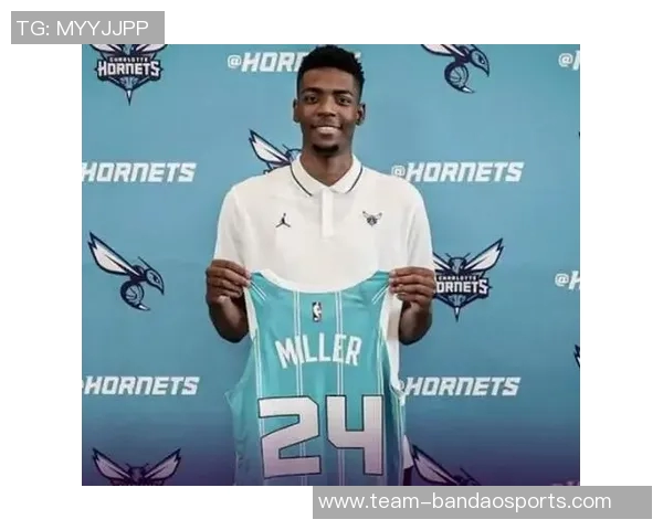 布兰登米勒闪耀赛场23分钟内高效砍下15分5助攻正负值高达16 布兰登米勒闪耀赛场23分钟内高效砍下15分5助攻正负值高达16