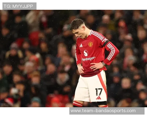 曼联战绩起伏不定救火主帅悬而未决即将迎战曼城和阿森纳的严峻考验